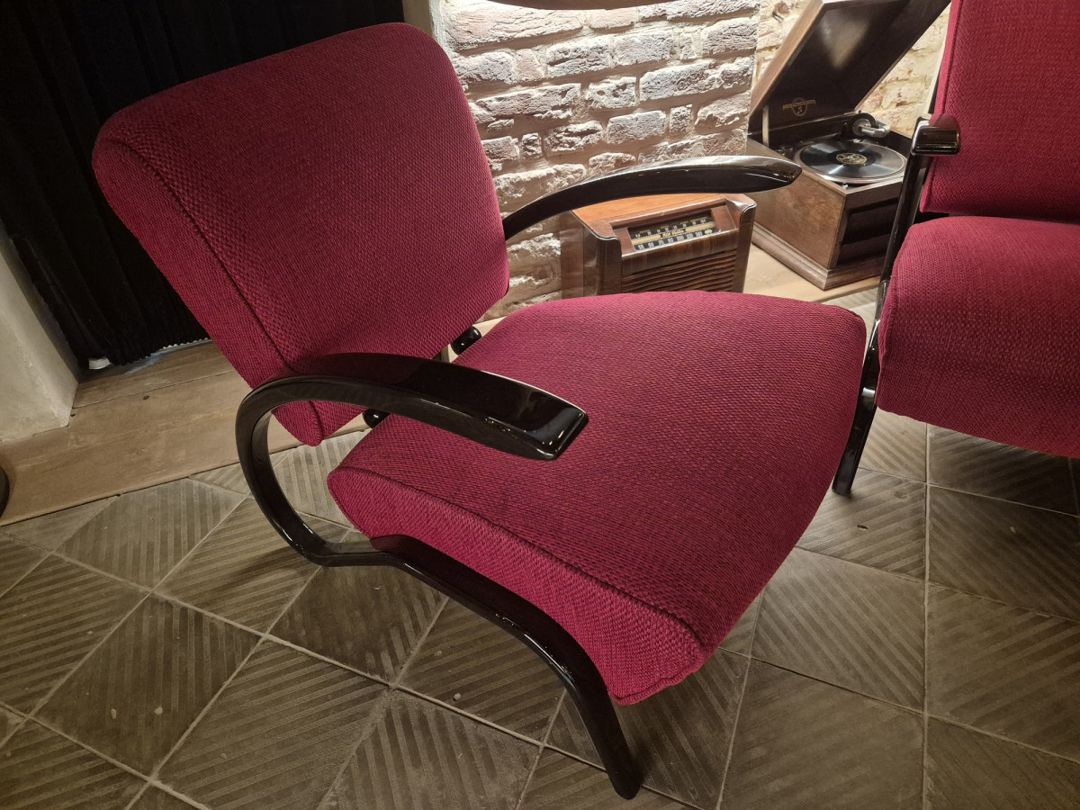 armchairs Jindřich Halabala H-275