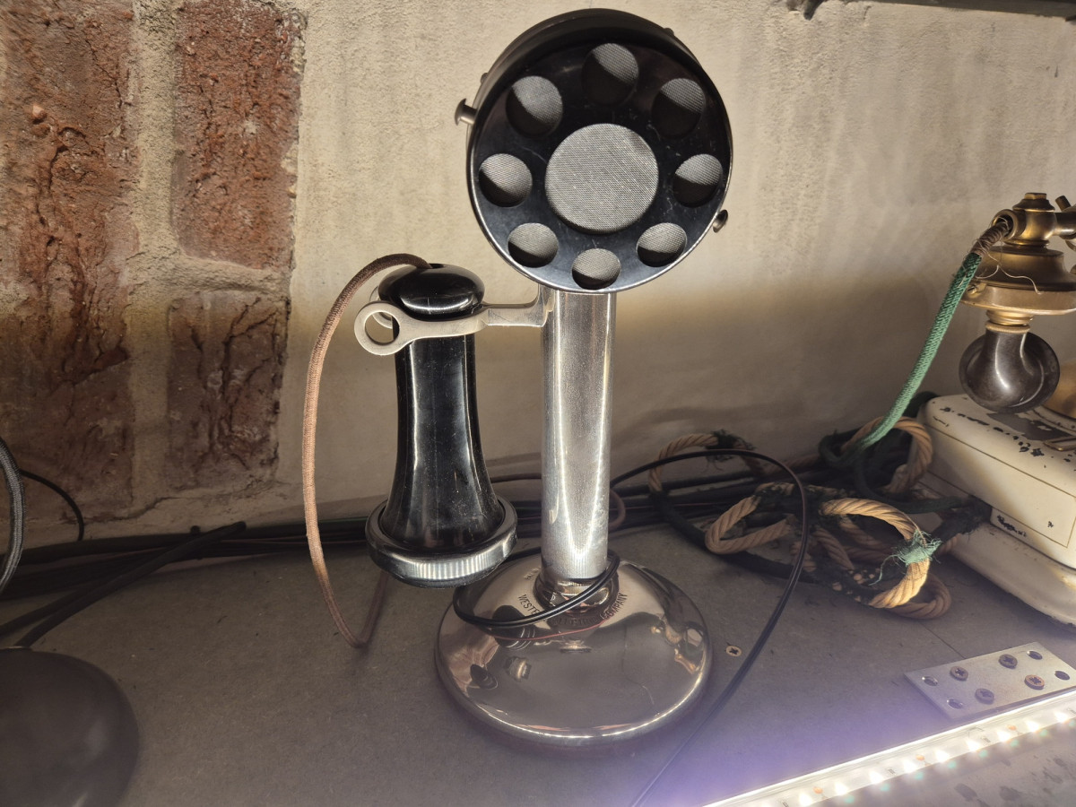 Western Electric Candestick