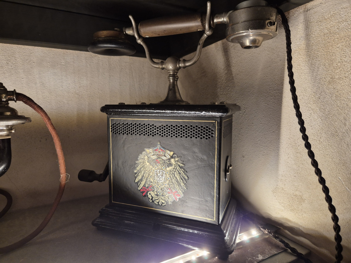 official German telephone O.B.5