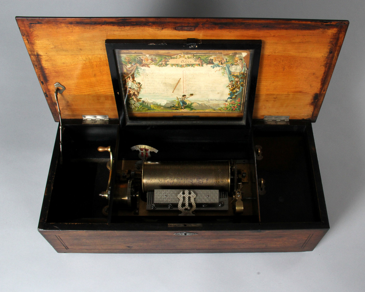 Music box SW