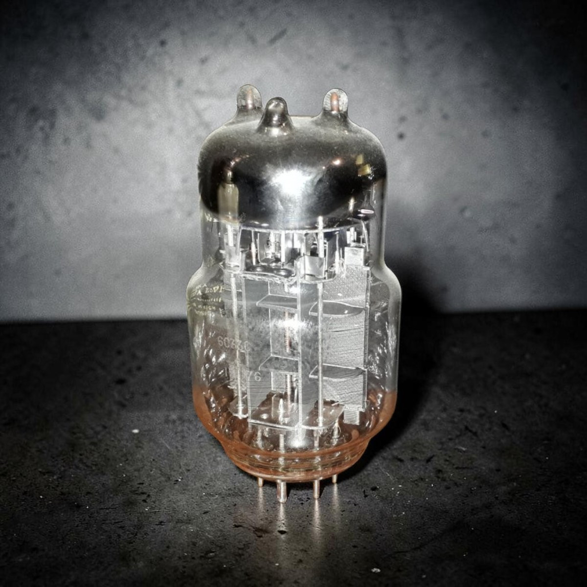 výkonová elektronka